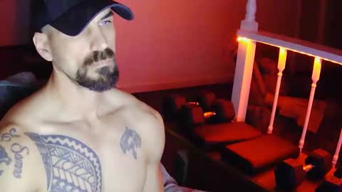 jdcornett85 online show from 12/05/25, 01:36