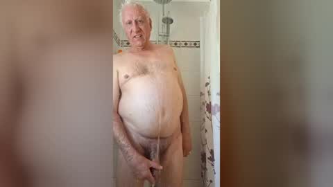 Snapshot of jdegroot056 chatting on 06/25/26, 01:26 Daddy J online show from 06/25/26, 01:26