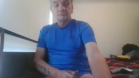 Snapshot of jdsaus chatting on 10/06/25, 03:48 jdsaus online show from 10/06/25, 03:48