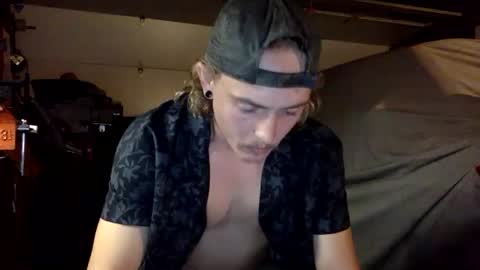 Snapshot of jdubba420 chatting on 09/16/25, 08:48 jdubba420 online show from 09/16/25, 08:48