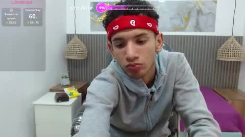 Snapshot of jdwhite18 chatting on 02/15/26, 04:31 jdwhite18 online show from 02/15/26, 04:31