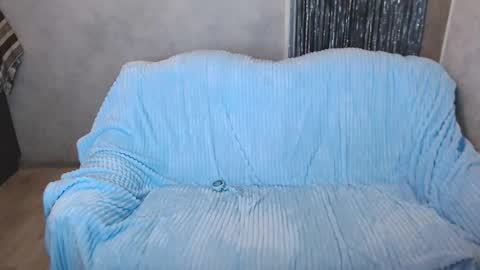 Angel online show from 11/07/25, 05:02