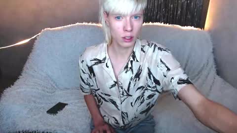 Angel online show from 12/15/25, 12:53