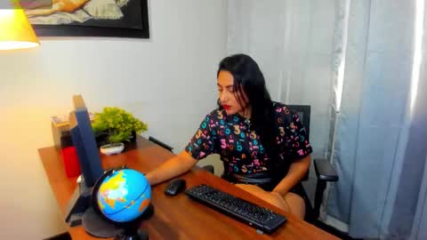 Mistress Jane Foster online show from 11/01/25, 06:43