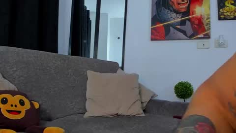 Jean  axelcrow       Modelo Independiente online show from 12/10/24, 04:45