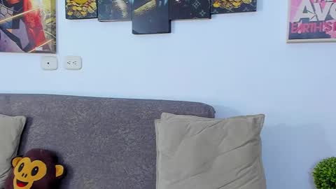 Jean  axelcrow       Modelo Independiente online show from 02/04/25, 08:13