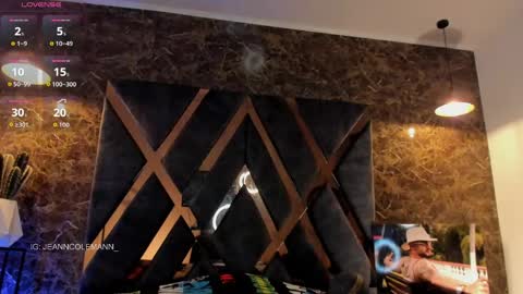 Jean Colleman online show from 04/16/26, 12:44