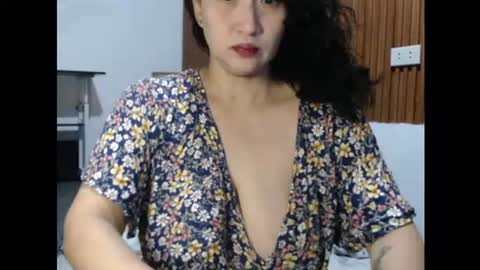 Jean online show from 08/03/26, 01:59