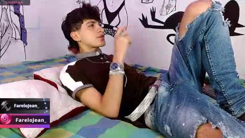 Snapshot of jeanfarelo chatting on 10/09/25, 05:16 Jean online show from 10/09/25, 05:16