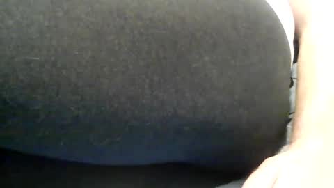 Snapshot of jeanlovesleggings chatting on 01/02/25, 06:01 Jean online show from 01/02/25, 06:01