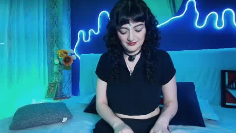 Snapshot of jeannesabatier chatting on 04/18/26, 07:58 Jean online show from 04/18/26, 07:58