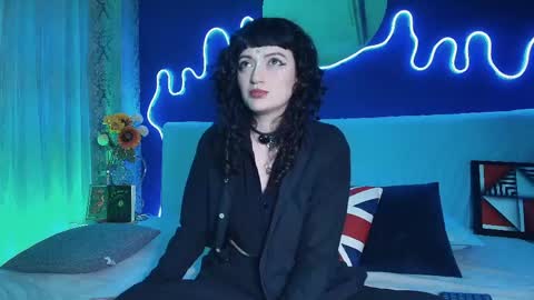 Snapshot of jeannesabatier chatting on 04/23/26, 07:38 Jean online show from 04/23/26, 07:38