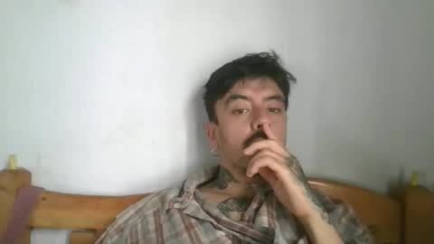 Snapshot of jeannno666 chatting on 10/20/25, 01:44 jeannno666 online show from 10/20/25, 01:44