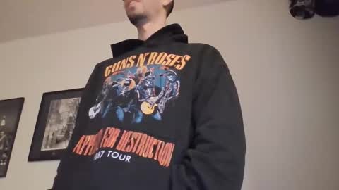 Snapshot of jeanpierbello7 chatting on 12/11/24, 09:12 jean pier bello Silva online show from 12/11/24, 09:12