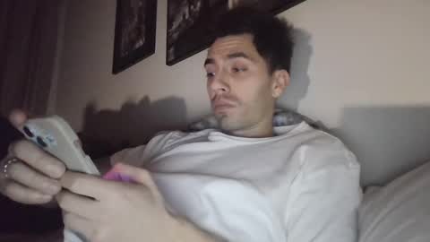 Snapshot of jeanpierbello7 chatting on 02/05/25, 07:07 jean pier bello Silva online show from 02/05/25, 07:07