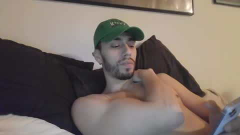 Snapshot of jeanpierbello7 chatting on 02/23/25, 09:59 jean pier bello Silva online show from 02/23/25, 09:59