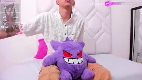 Snapshot of jeanram18 chatting on 12/15/25, 01:04 JEAN online show from 12/15/25, 01:04