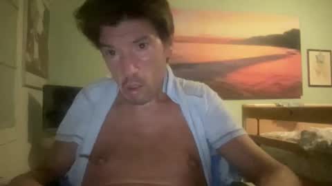 Snapshot of jeanslov chatting on 05/14/26, 01:45 jeanslov online show from 05/14/26, 01:45
