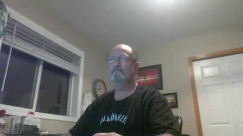 Snapshot of jedd82 chatting on 12/23/24, 01:51 jedd82 online show from 12/23/24, 01:51