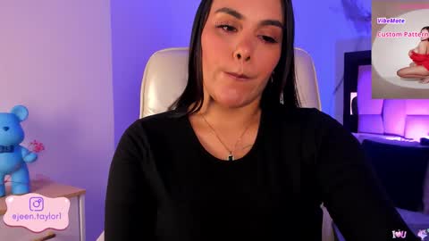 Snapshot of jeen_taylor chatting on 02/13/26, 08:38 Jeen Taylor online show from 02/13/26, 08:38