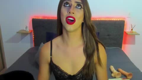  ashley   online show from 02/08/25, 09:13