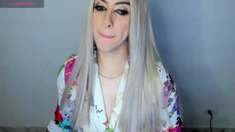  ashley   online show from 04/15/26, 10:00