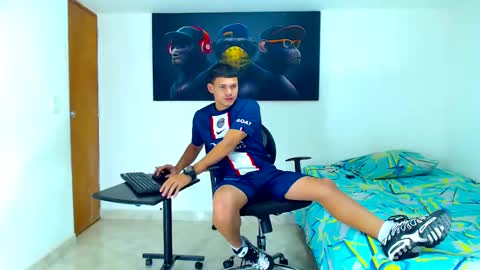 Snapshot of jeffer21_hot chatting on 01/17/25, 07:08 jeffer21_hot online show from 01/17/25, 07:08