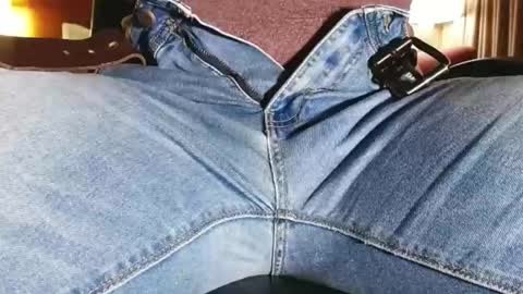 jeffersonel online show from 11/29/25, 05:21