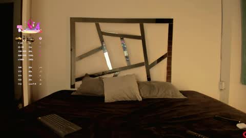 jei_7m online show from 11/18/25, 11:37