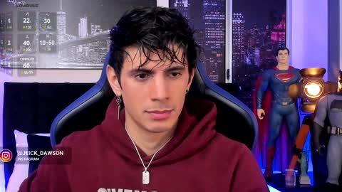 Snapshot of jeickdawson chatting on 01/17/25, 02:39 Jeick online show from 01/17/25, 02:39