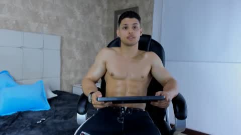 jeicob gagnon online show from 02/04/25, 12:44