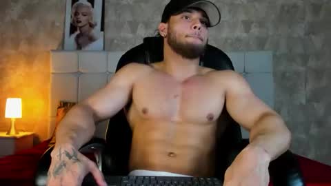Snapshot of jeicob_gagnon chatting on 05/14/26, 02:02 jeicob gagnon online show from 05/14/26, 02:02