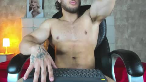 Snapshot of jeicob_gagnon chatting on 05/20/26, 11:27 jeicob gagnon online show from 05/20/26, 11:27