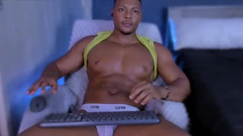 jeicowesst online show from 01/31/25, 07:29