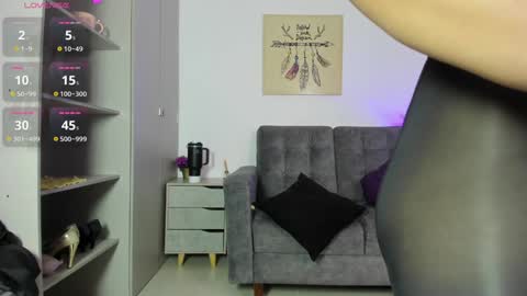Snapshot of jelena_noura23 chatting on 01/20/25, 06:10 Jelen online show from 01/20/25, 06:10