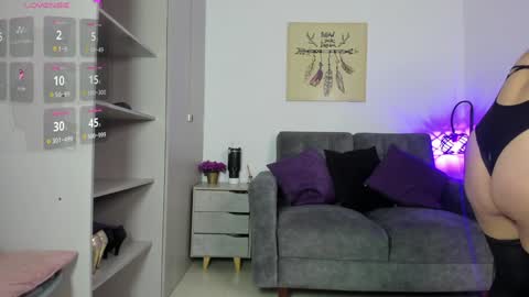 Snapshot of jelena_noura23 chatting on 01/29/25, 12:13 Jelen online show from 01/29/25, 12:13