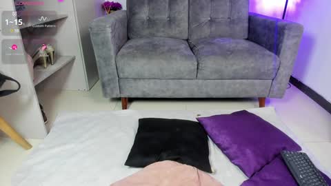 Snapshot of jelena_noura23 chatting on 02/07/25, 06:13 Jelen online show from 02/07/25, 06:13