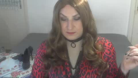 Snapshot of jellena87 chatting on 06/12/26, 05:45 Jellena online show from 06/12/26, 05:45