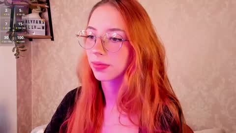 Snapshot of jelly_w5 chatting on 11/16/25, 09:53 Jelly online show from 11/16/25, 09:53