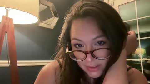 Snapshot of jellybeanin chatting on 12/17/24, 01:16 Jelli online show from 12/17/24, 01:16