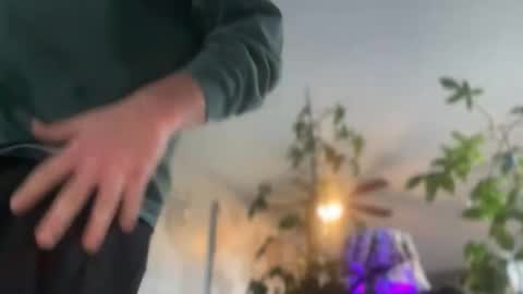 Guy Jones online show from 11/22/25, 03:11