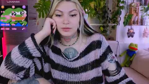 Jelya online show from 09/17/25, 03:46