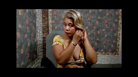 Snapshot of jemm36 chatting on 12/01/24, 10:43 Jem online show from 12/01/24, 10:43