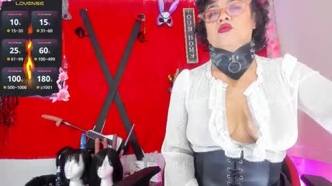 jena_derbo online show from 09/23/25, 10:18