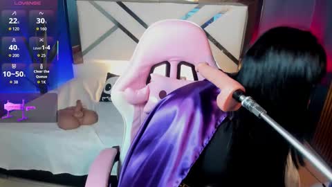 Snapshot of jena_nicols chatting on 10/31/25, 04:13 Jena online show from 10/31/25, 04:13