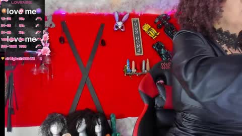 Snapshot of jena_rosse chatting on 04/27/26, 10:35 jena_rosse online show from 04/27/26, 10:35
