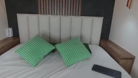 Jena  online show from 02/08/26, 11:46