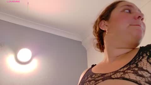 Jena  online show from 07/03/26, 07:53