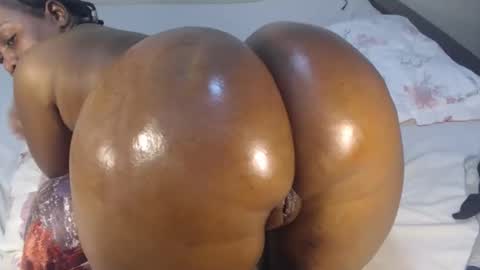 Snapshot of jenarsee chatting on 10/24/25, 09:17 jenarsee online show from 10/24/25, 09:17