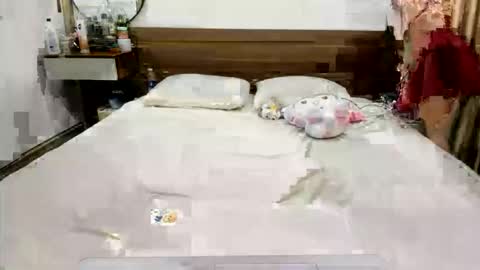 jenhana online show from 11/19/25, 04:45